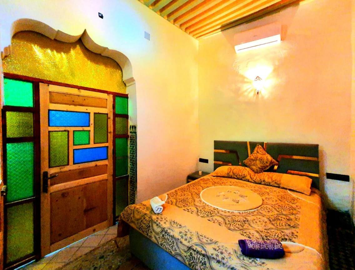 Hostel Rcif Fez Bagian luar foto